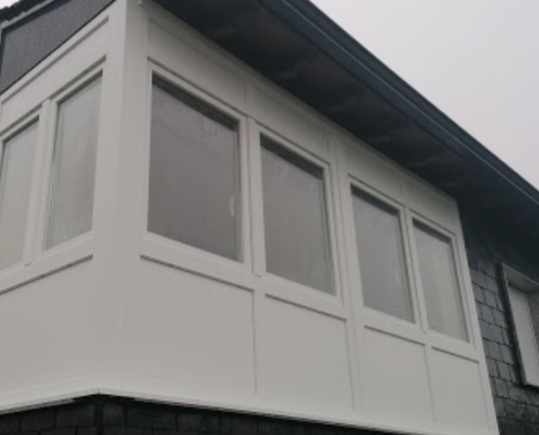 fabricación e instalación de ventanas de PVC en León, El Bierzo, Ponferrada y Galicia.